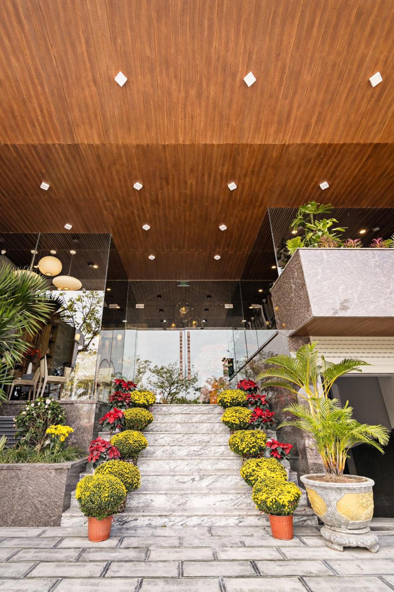 Hoang Thinh Hotel & Apartment Danang エクステリア 写真