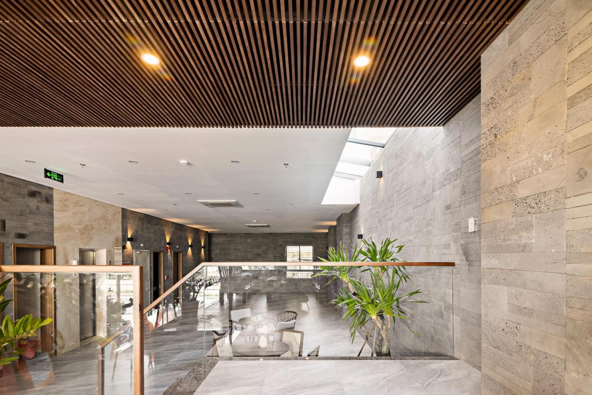 Hoang Thinh Hotel & Apartment Danang エクステリア 写真